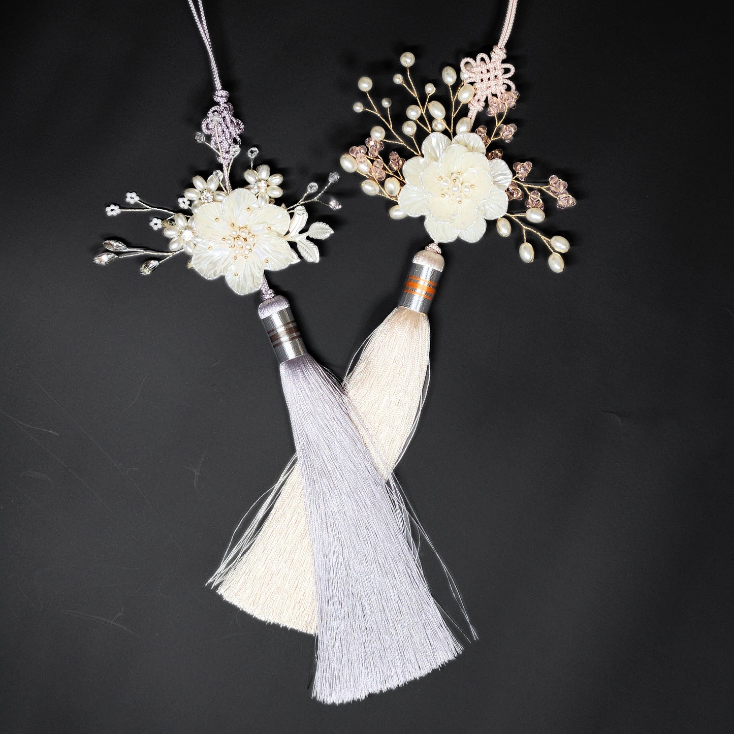 Korean Ornament Flower Design Norigae – Elegant Hanbok & Home Decor (two styles)