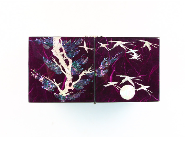 Korean Mother of Pearl handmade jewelry box with hanji and crand pattern