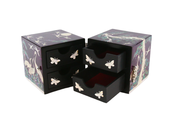 Korean Mother of Pearl handmade jewelry box with hanji and crand pattern