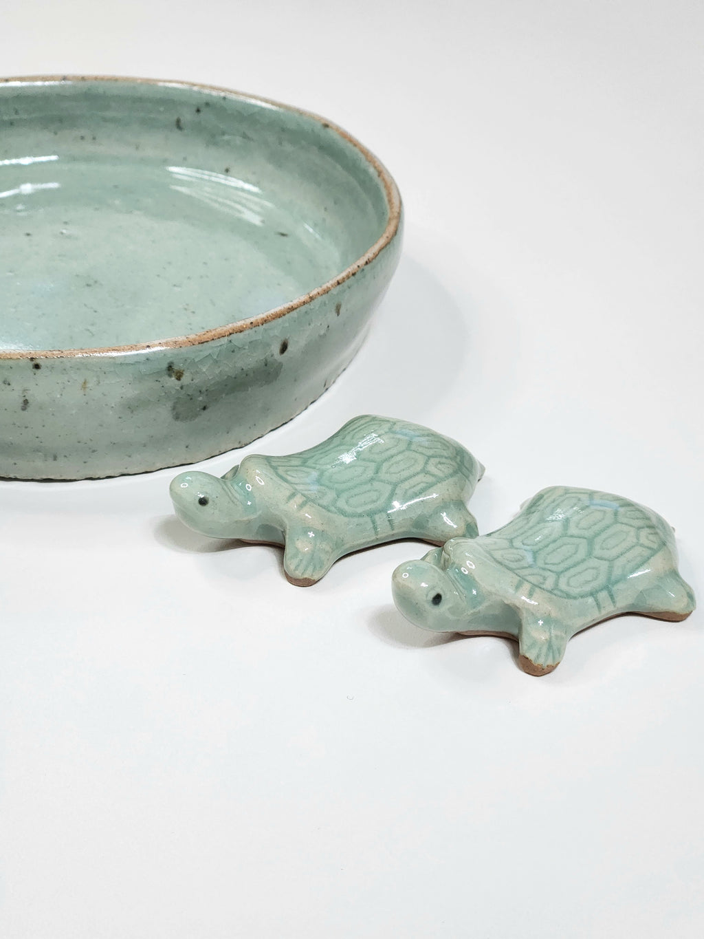 Korean Traditional Celadon Turtle Spoon and Chopsticks Rest 2P set