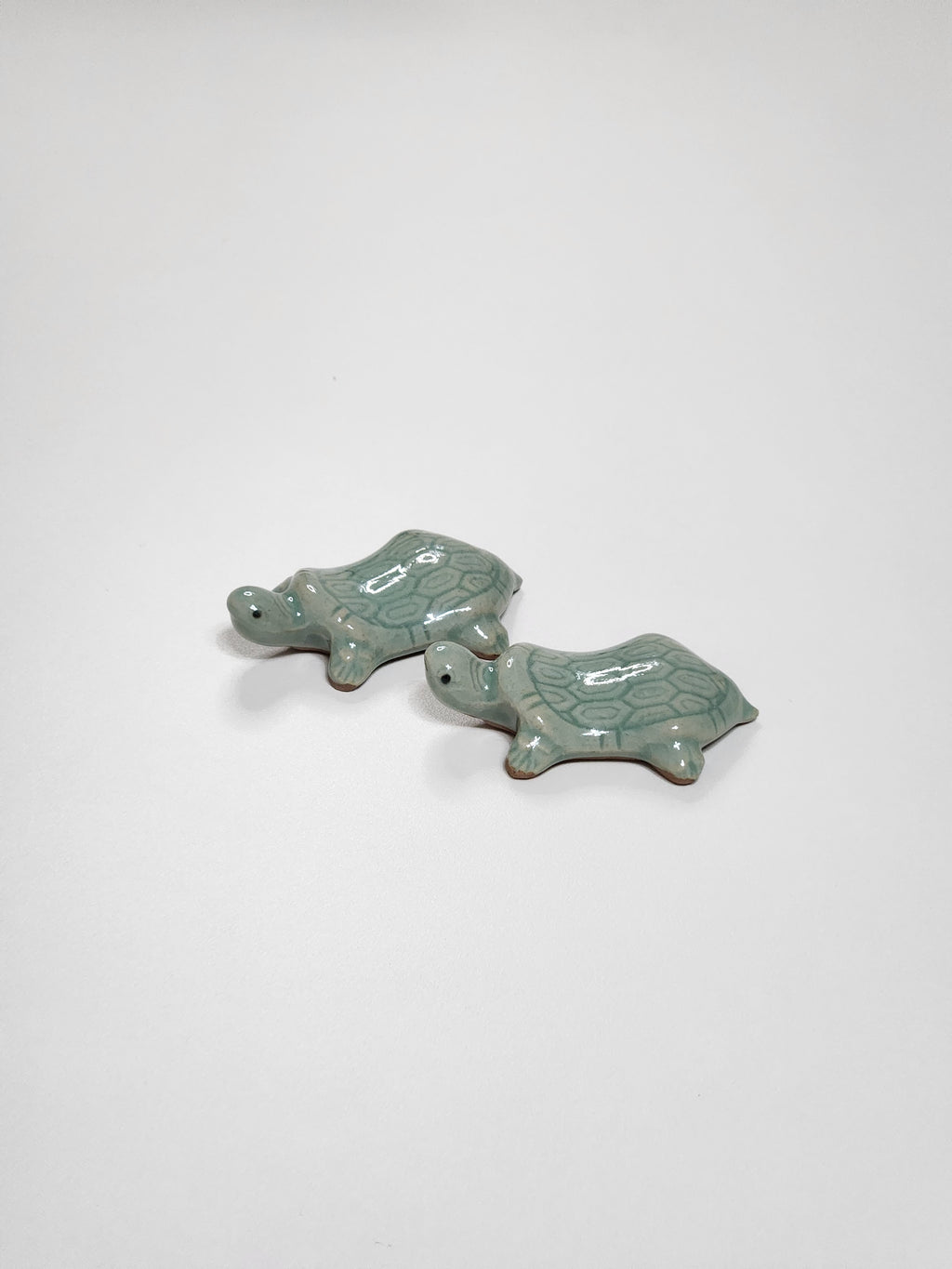 Korean Traditional Celadon Turtle Spoon and Chopsticks Rest 2P set