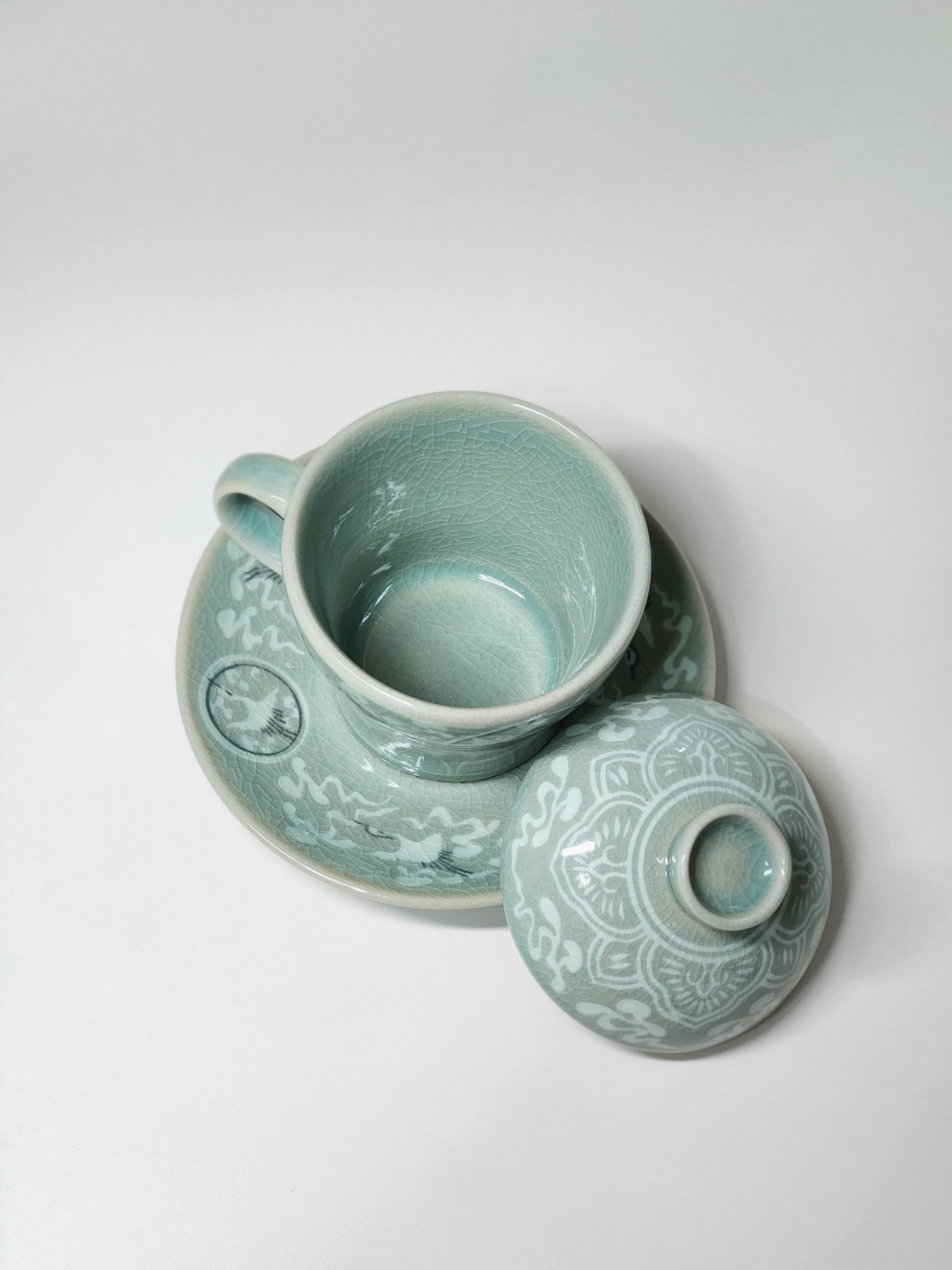 Korean Inlaid Celadon Prunus Vase Lid Teacup (200ml)