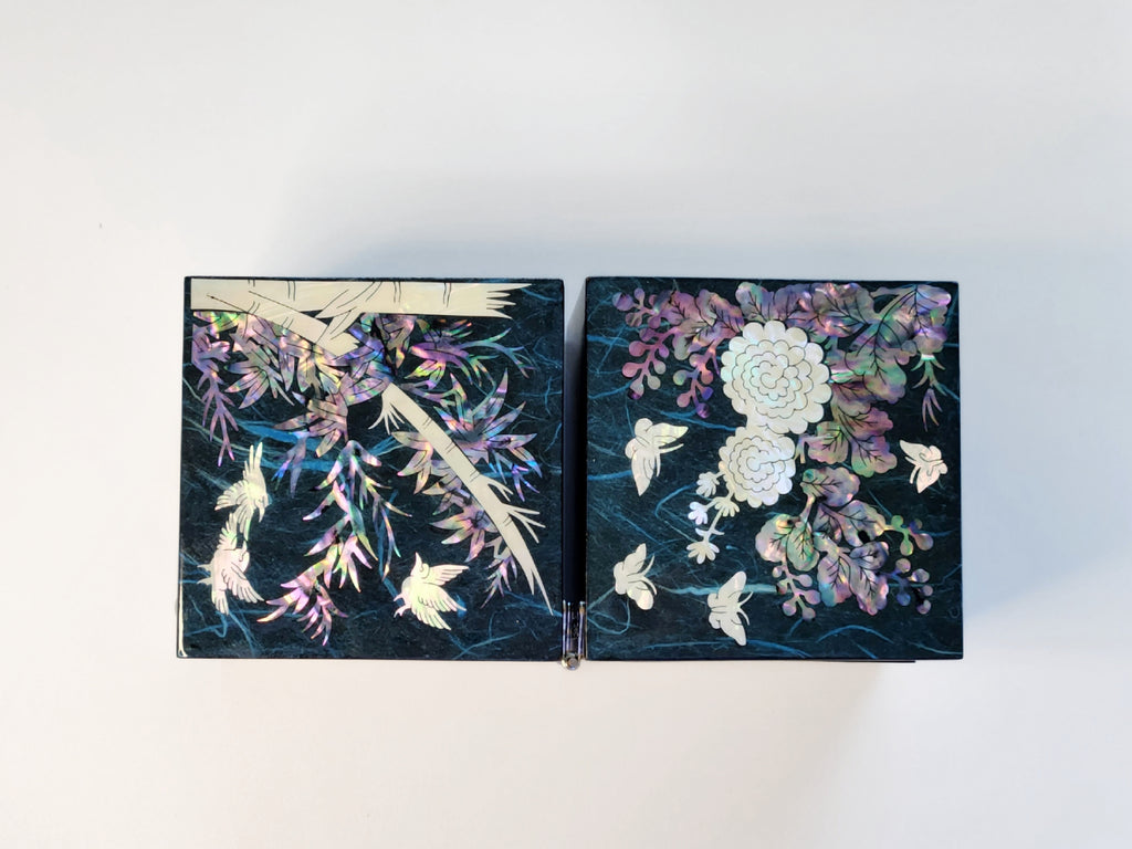 Korean Hanji Ssanghap (the Four Gracious Plants) blue secret mother of pearl jewelry box