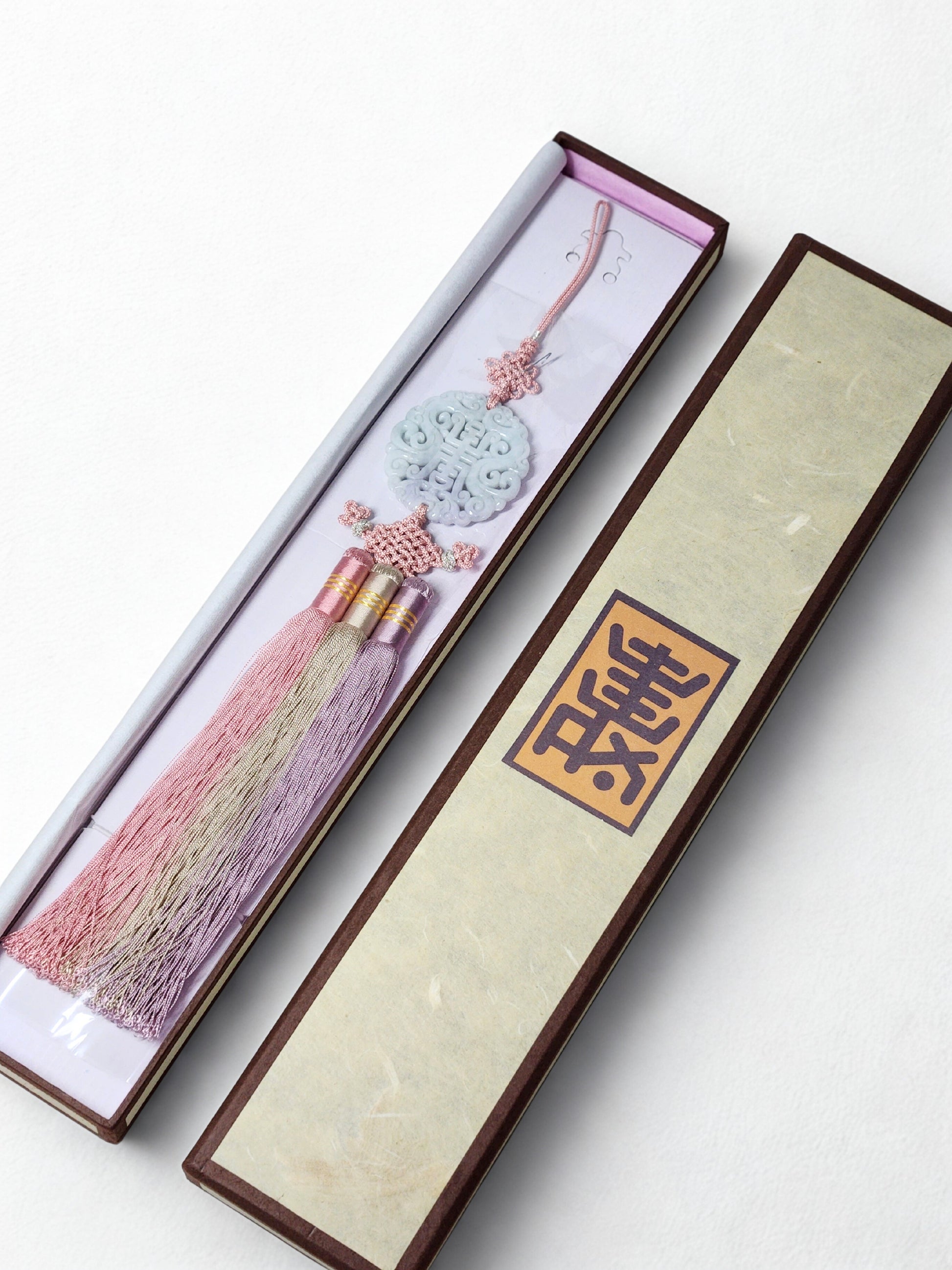 Traditional Korean Ornament Jade Norigae – Elegant Hanbok & Home Decor (two styles)