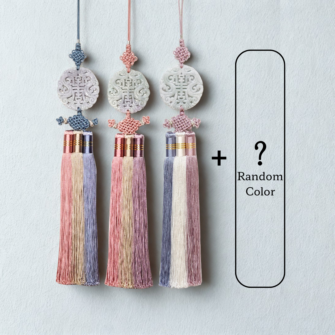Traditional Korean Ornament Jade Norigae – Elegant Hanbok & Home Decor (two styles)