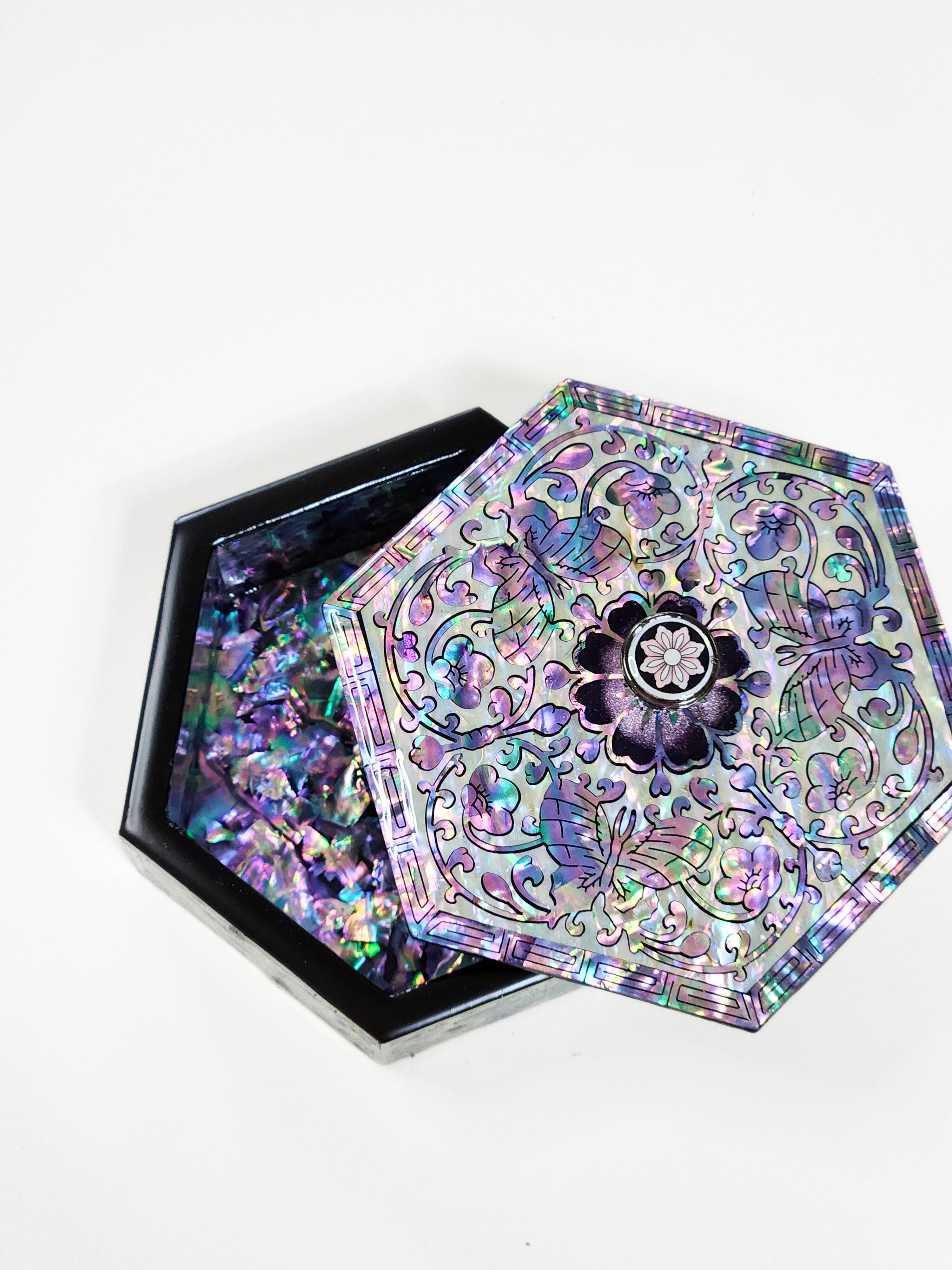 Korean Najeon lacquerware, mother of pearl good hexagon box (small)