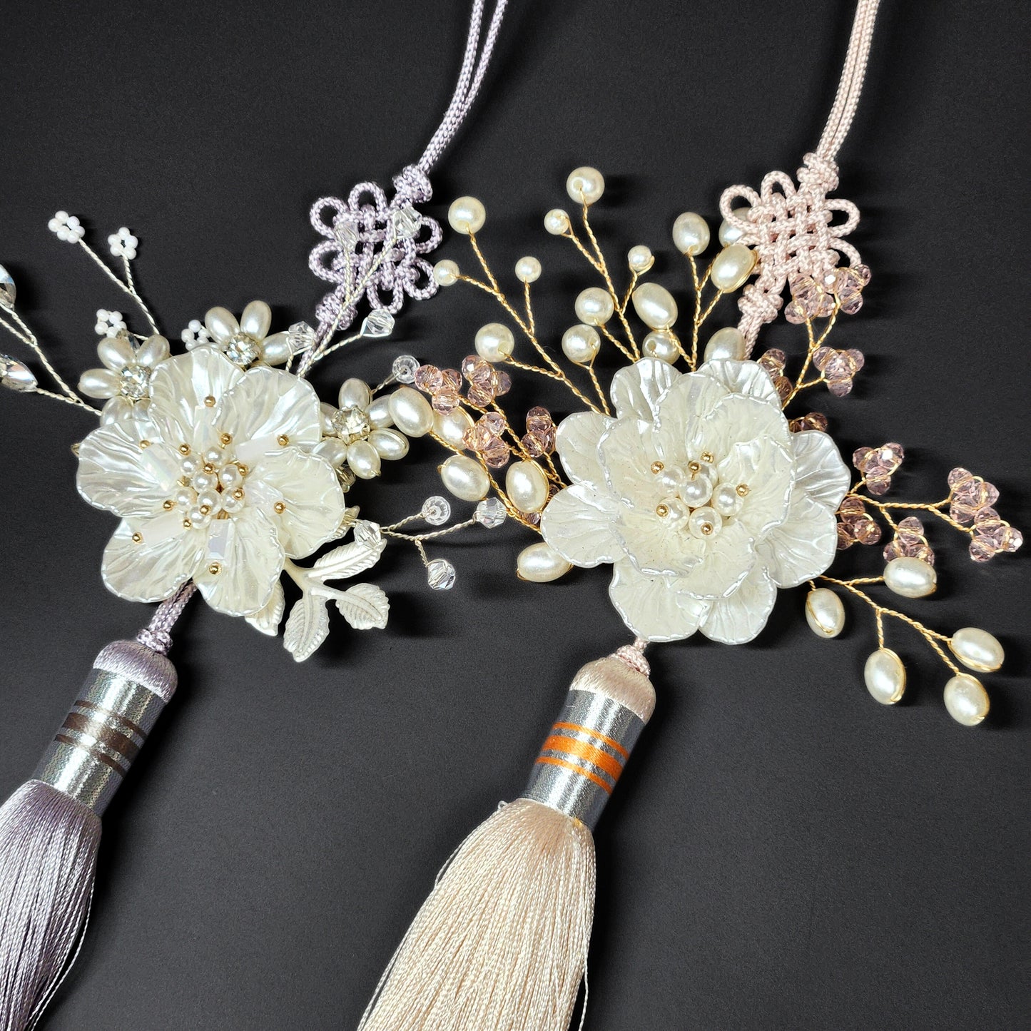 Korean Ornament Flower Design Norigae – Elegant Hanbok & Home Decor (two styles)