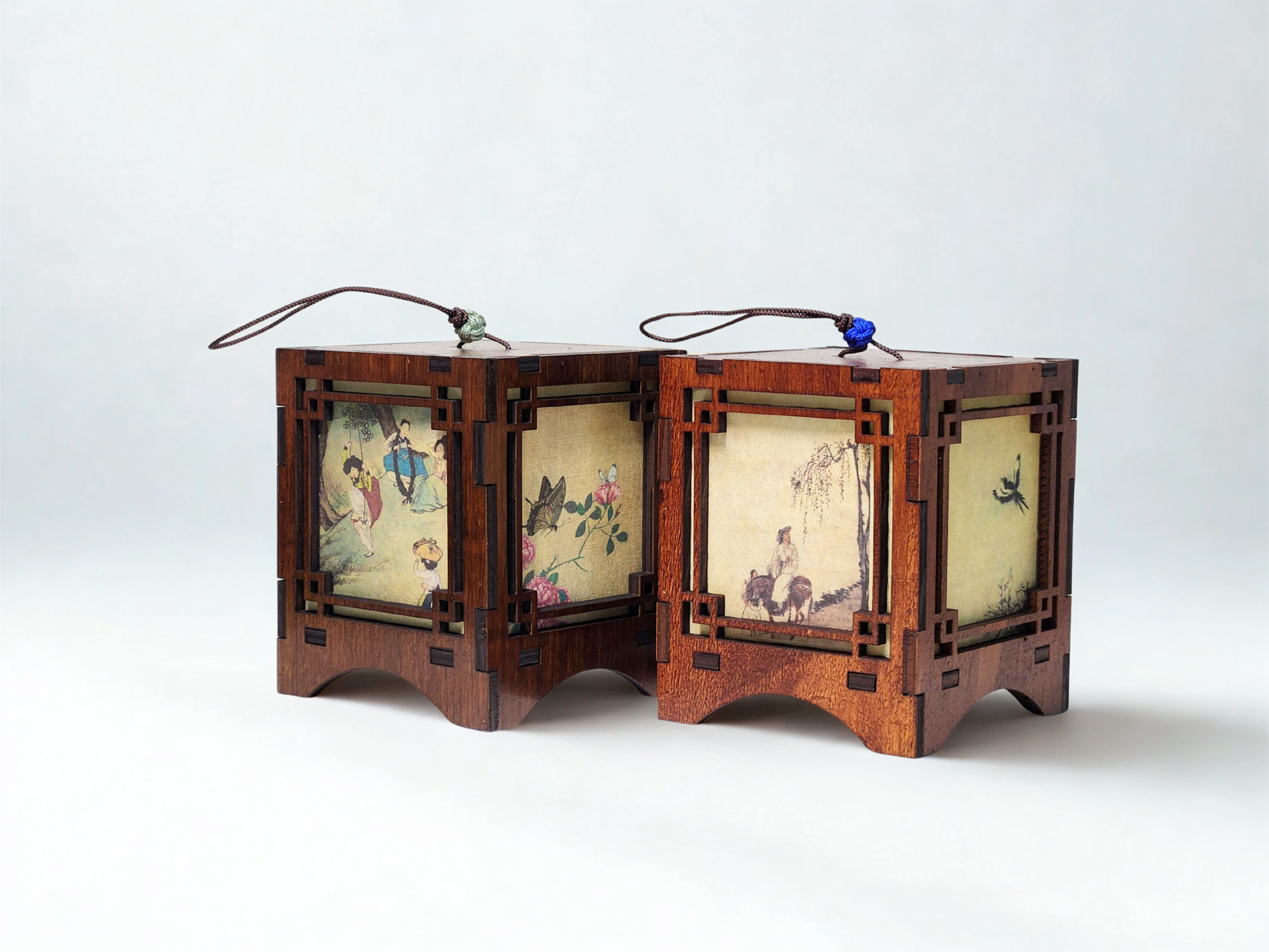 Traditional Korean Wood & Hanji Paper Lantern - Square Hanging Cordless Table Lamp (2 Styles)