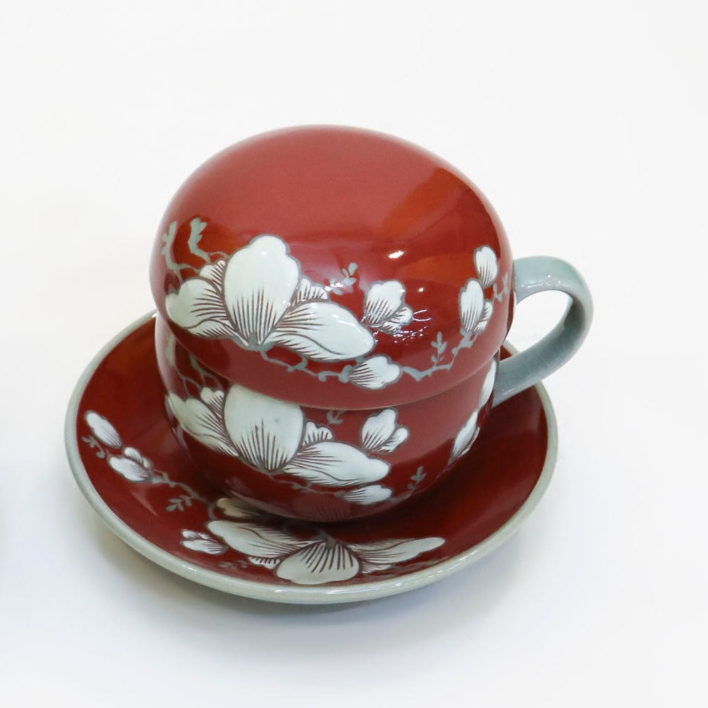 Korean traditional tea set with magnolia pattern Red/ Black