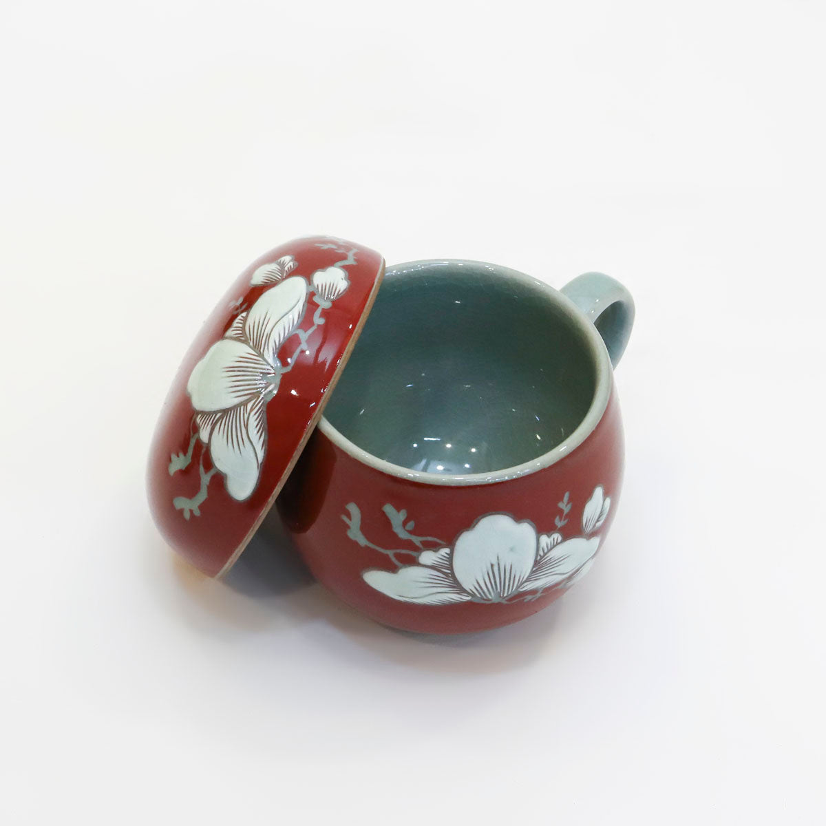 Korean traditional tea set with magnolia pattern Red/ Black