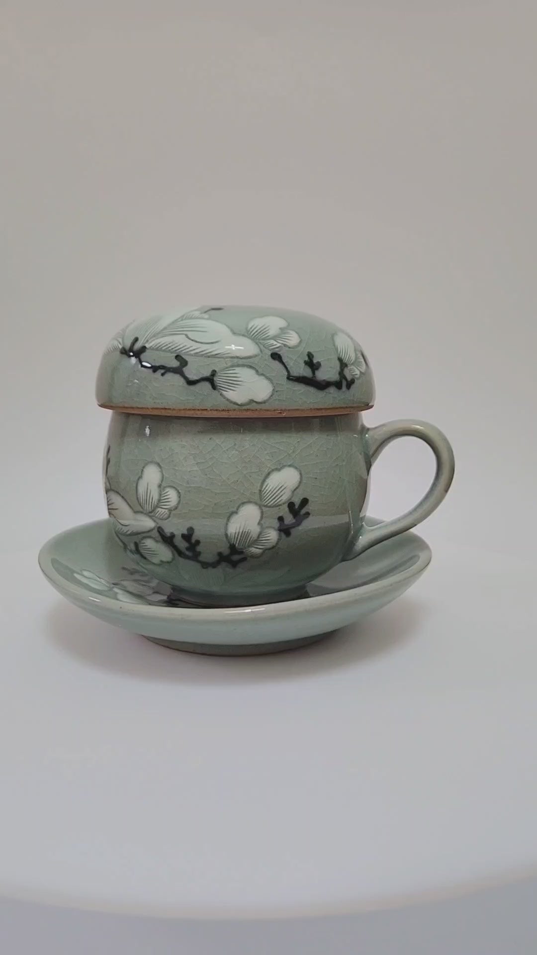 Korean traditional popular Celadon double wall cup with plate- sip jansaeng