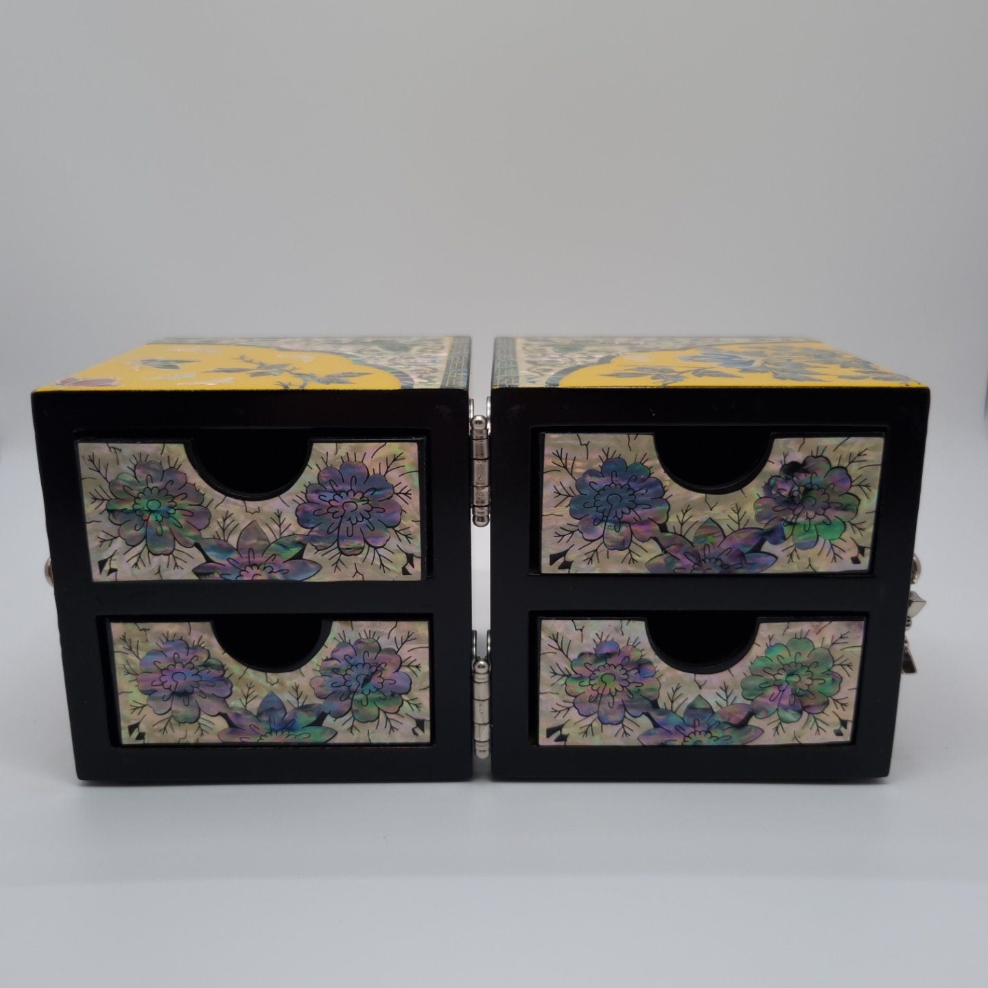 Freesia Yellow Mother of pearl Jewelry Box Najeon Lacquer Two stage mother of pearl box