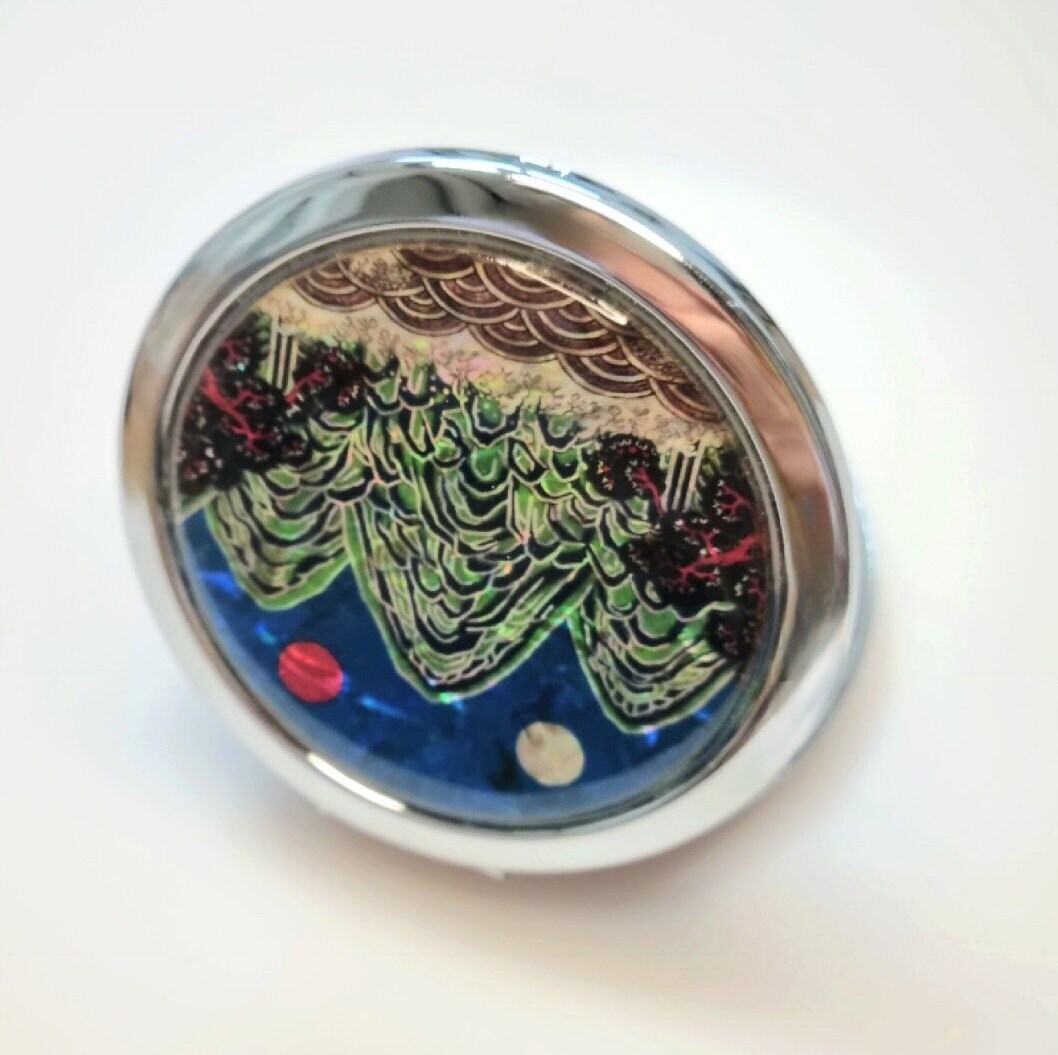 Korean traditional mother of pearl Ilwolobongdo hand mirror