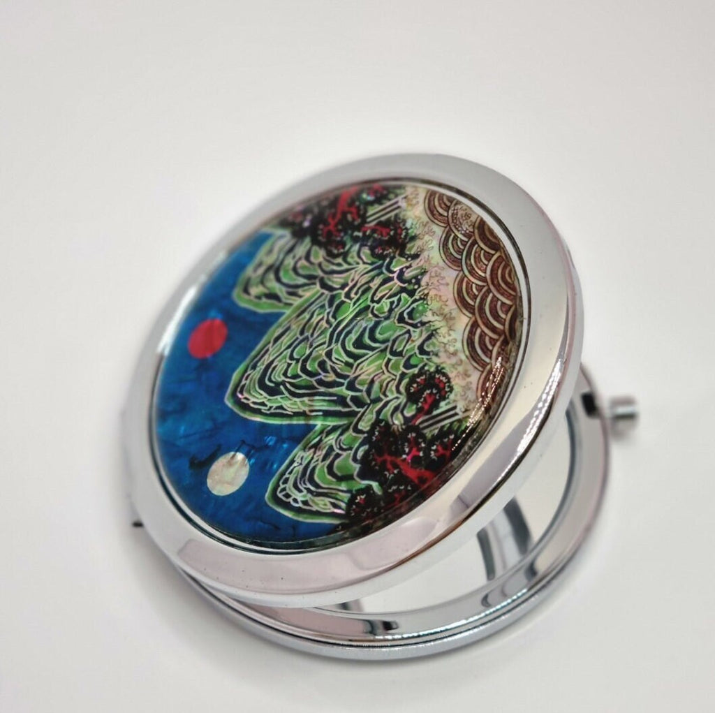 Korean traditional mother of pearl Ilwolobongdo hand mirror