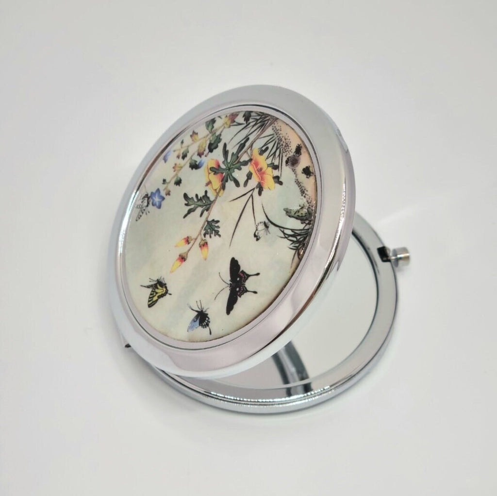 Korean traditional mother of pearl hand mirror