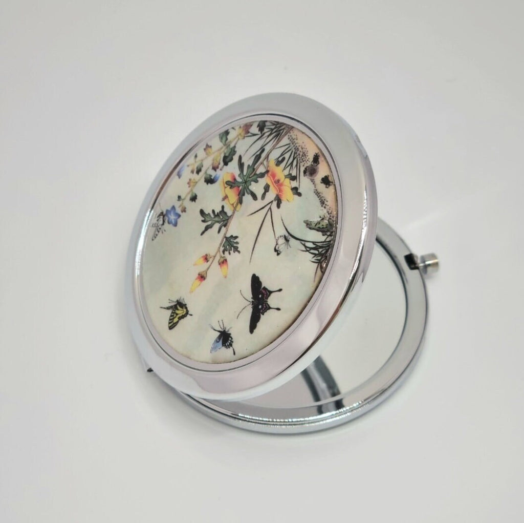 Korean traditional mother of pearl hand mirror
