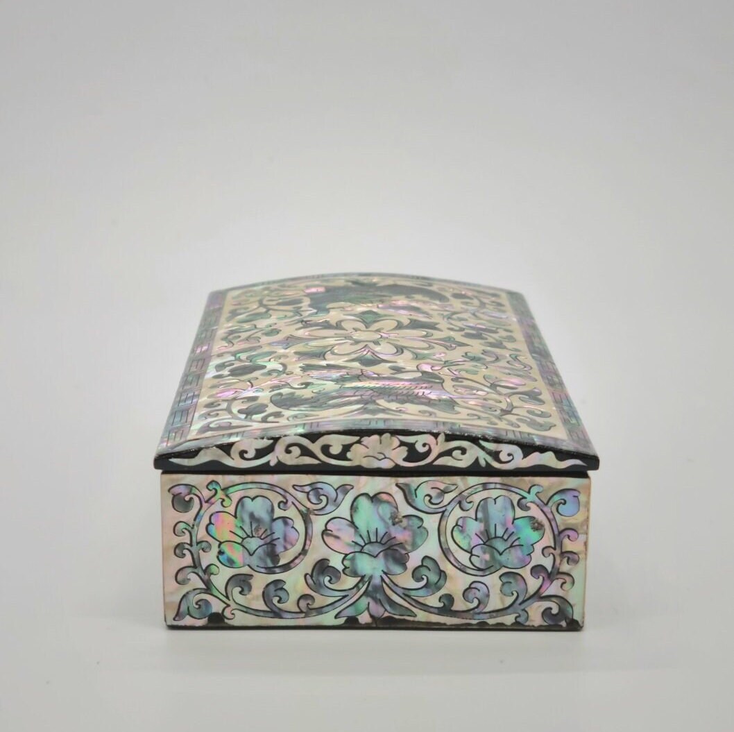 Korean Joseon Najeon Flower Ssanghakdang,mother of pearl Business Card Box & Organizer Box