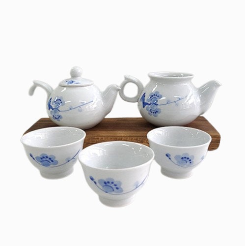 Korean plum white porcelain tea set (for 3 people)