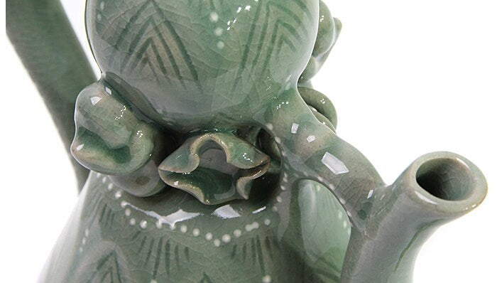 Korean delicate bamboo shoot celadon teapot kettle